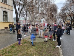 Кюстендил - деца - мартеници