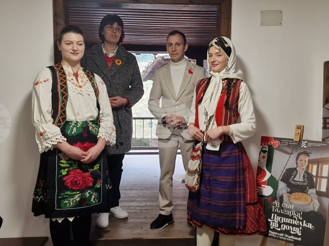 В музей „Етър“ бе представена четвъртата част от Националния проект „Аз съм Българка!“