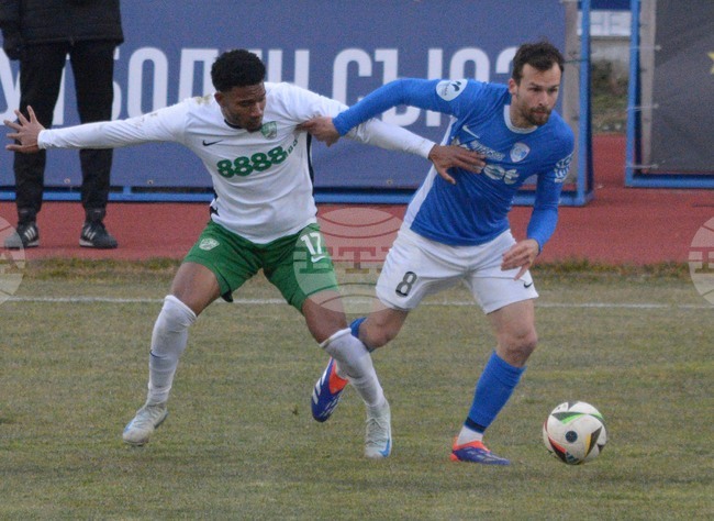 Берое победи Спартак Варна като гост в българското първенство по футбол