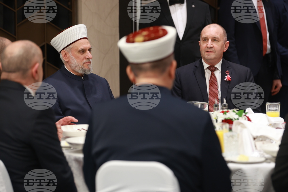 Румен Радев - традиционна вечеря ифтар по случай Рамазан