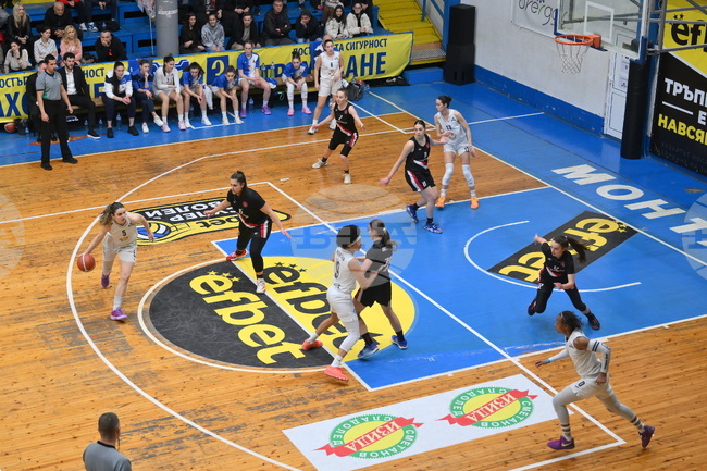 Монтана - баскетбол - "Монтана" - "Локомотив" - София