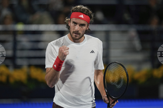 Стефанос Циципас продължава защитата на титлата си на турнира по тенис от сериите "Мастърс" в Монте Карло