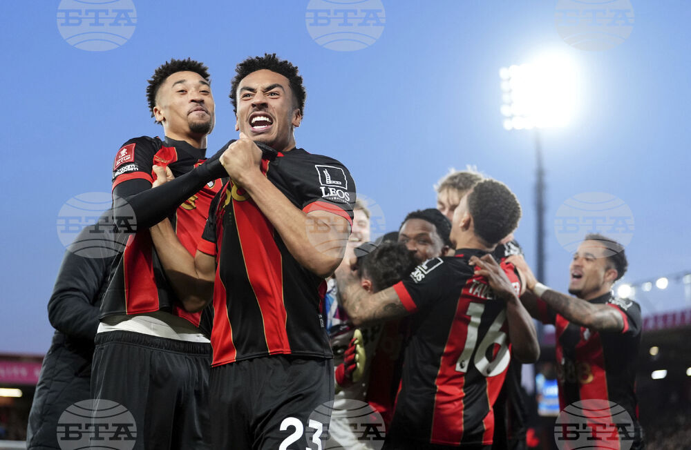 Борнемут елиминира Уулвърхямптън след изпълнение на дузи за ФА Къп