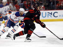Oilers Hurricanes Hockey