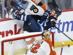 Flyers Jets Hockey