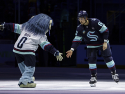 Canucks Kraken Hockey
