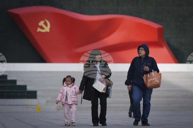 Профсъюзите в Китай забраниха на компаниите в страната да питат жените, кандидатки за работа, дали са семейни или бременни