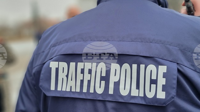 Мотоциклетист е пострадал при катастрофа на пътя София – Бургас в района на разклона за Горно Камарци