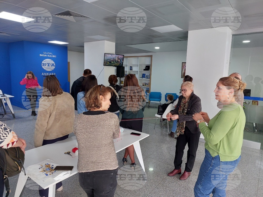 Турция - Национален пресклуб на БТА Анкара - работилница за мартеници