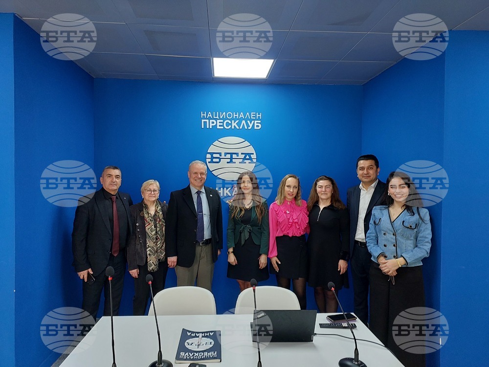Турция - Национален пресклуб на БТА Анкара - работилница за мартеници