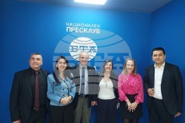 Турция - Национален пресклуб на БТА Анкара - работилница за мартеници