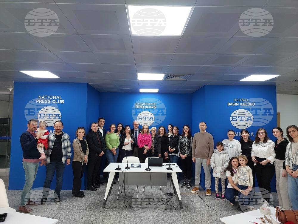 Турция - Национален пресклуб на БТА Анкара - работилница за мартеници