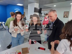 Турция - Национален пресклуб на БТА Анкара - работилница за мартеници