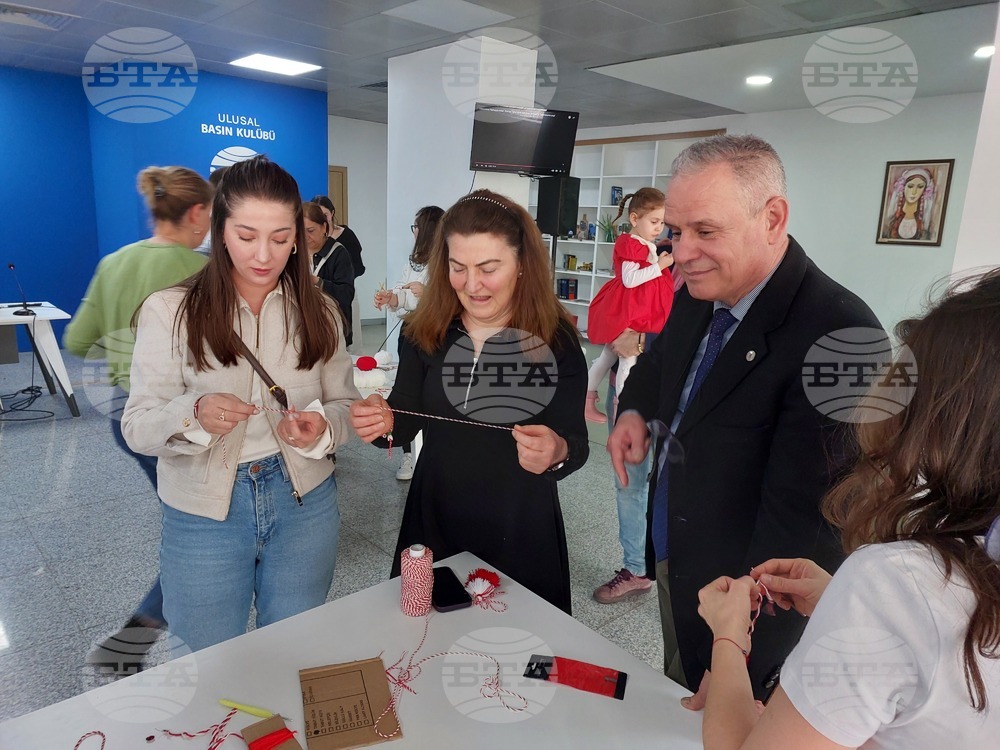 Турция - Национален пресклуб на БТА Анкара - работилница за мартеници