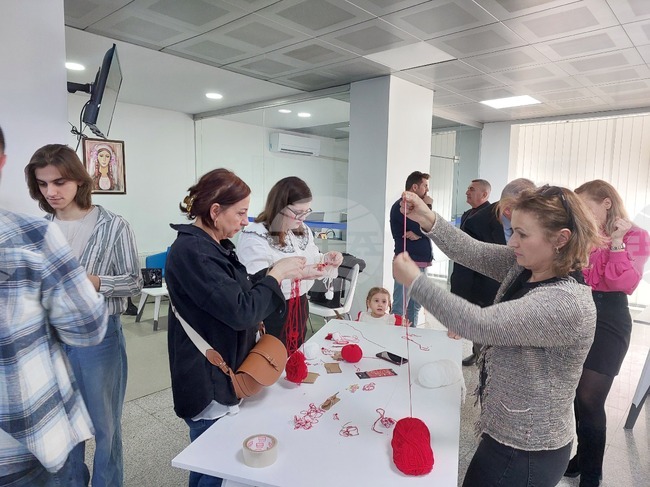 Турция - Национален пресклуб на БТА Анкара - работилница за мартеници