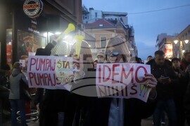 Сърбия - Ниш - блокада