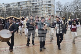 Добрич - Сирни Заговезни - кукери - народни танци