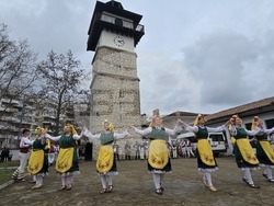 Добрич - Сирни Заговезни - кукери - народни танци