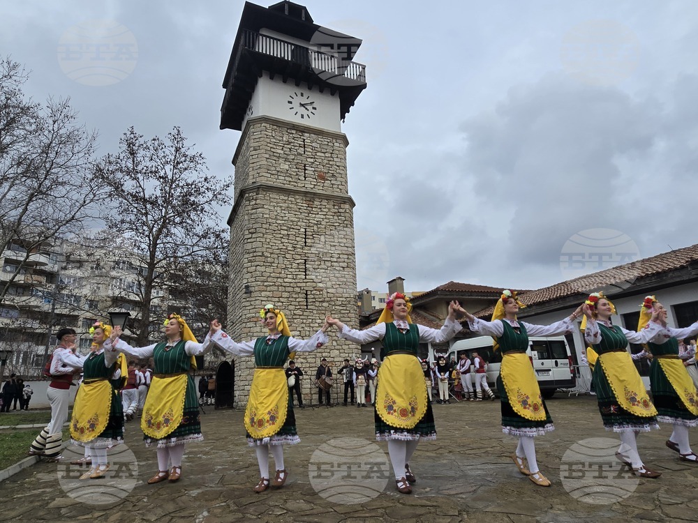 Добрич - Сирни Заговезни - кукери - народни танци