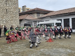 Добрич - Сирни Заговезни - кукери - народни танци
