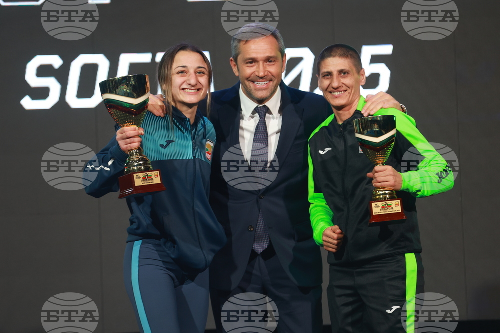 Bulgaria's Chukanova Wins Strandja Cup and Gold, One More Gold and One Silver Medal for Bulgarian Women Boxers