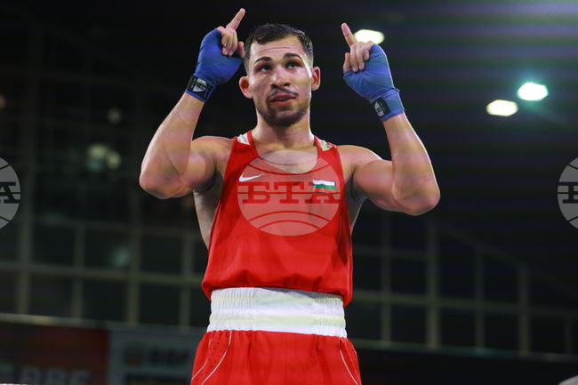 Radoslav Rosenov Wins Bronze at World Boxing Championships after Semifinal Defeat