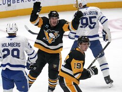 Maple Leafs Penguins Hockey