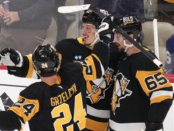 Maple Leafs Penguins Hockey