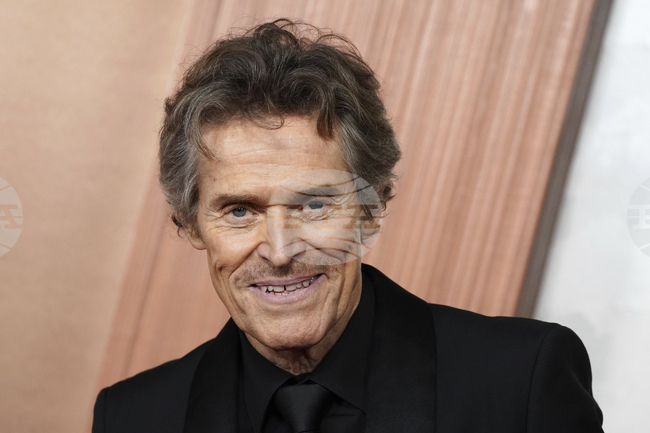 Театърът създава усещане за чудо, казва Уилям Дефо в посланието си за Световния ден на театъра