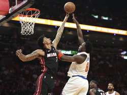 Knicks Heat Basketball