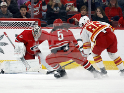 Flames Hurricanes Hockey