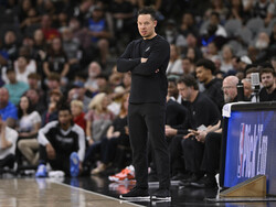 Thunder Spurs Basketball