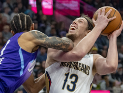 Pelicans Jazz Basketball