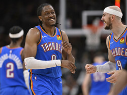 Thunder Spurs Basketball