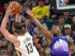 Pelicans Jazz Basketball