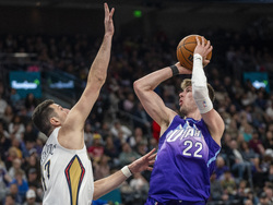 Pelicans Jazz Basketball