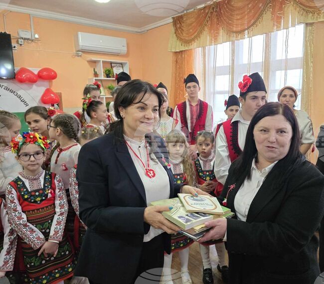 Chair of Parliamentary Committee on Civil Society Kirova Visits Bulgarian Village in Odesa Region