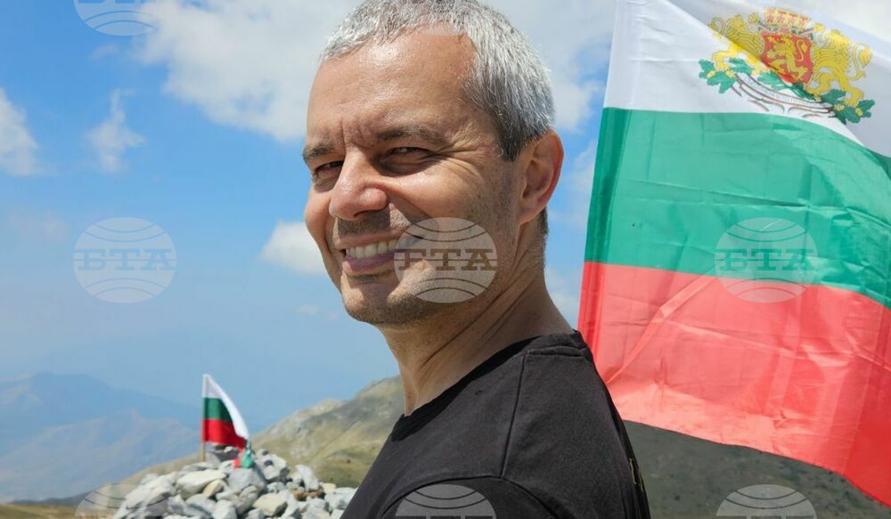 Костадин Костадинов отправи поздрав за Националния празник на България - 3 март