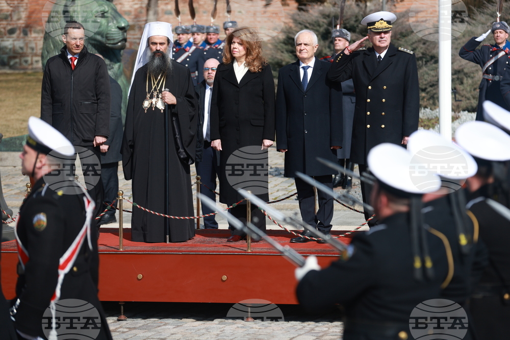 Президентът Илияна Йотова ще отдаде почит пред паметта на българските опълченци и воини, загинали за свободата на България на връх Шипка