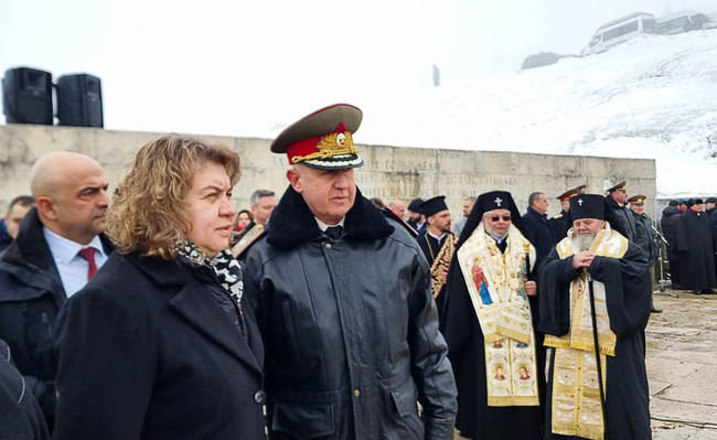 Наталия Киселова: За да заеме нашата България достойно място в съвременния свят, трябва да помним миналото и постигнатото от нашите предци