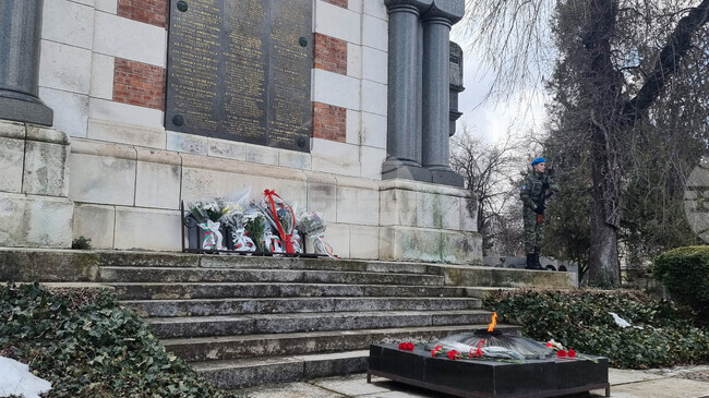 Неучебен ще бъде 10 декември за учениците в Плевен по повод честванията на 148 години от освобождението на града