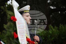 Бургас - Паметник на загиналите в Руско-турската освободителна война - почит
