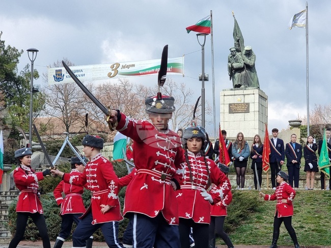 В Кърджали тържествено бе отбелязан Националният празник на България 