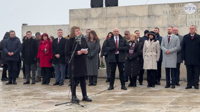 Наталия Киселова: За да заеме нашата България достойно място в съвременния свят, трябва да помним миналото и постигнатото от нашите предци