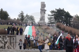 Панагюрище - Трети март - 110-метрово национално знаме