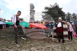 Панагюрище - Трети март - 110-метрово национално знаме
