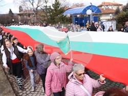 Панагюрище - Трети март - 110-метрово национално знаме