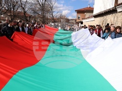 Панагюрище - Трети март - 110-метрово национално знаме