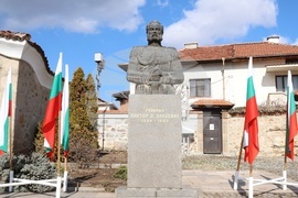 Панагюрище - Трети март - 110-метрово национално знаме