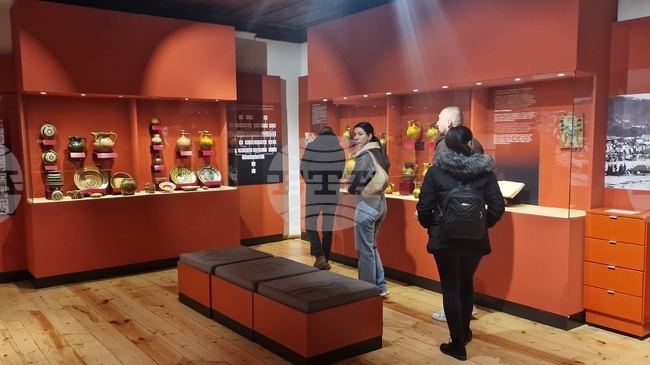 Повече от 400 посетители е посрещнал на националния празник Музеят на занаятите в Троян